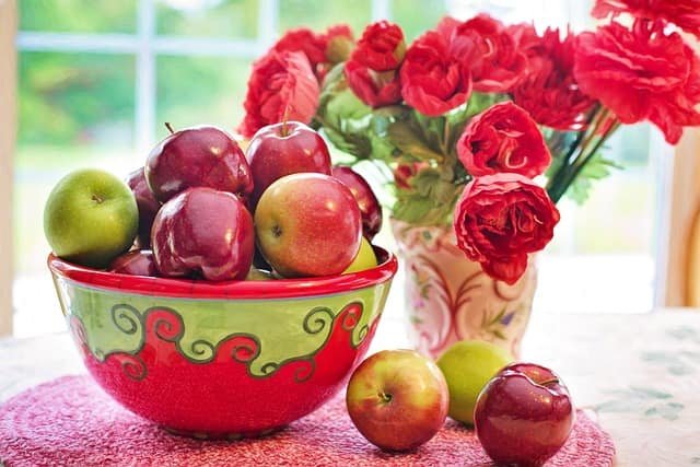The benefits of apple cider vinegar