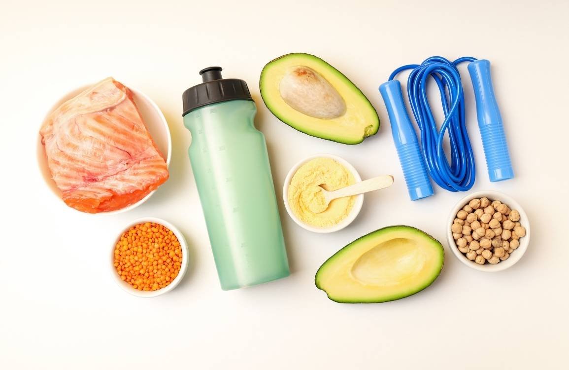 Your Essential Guide on What to Eat Before and After a Workout